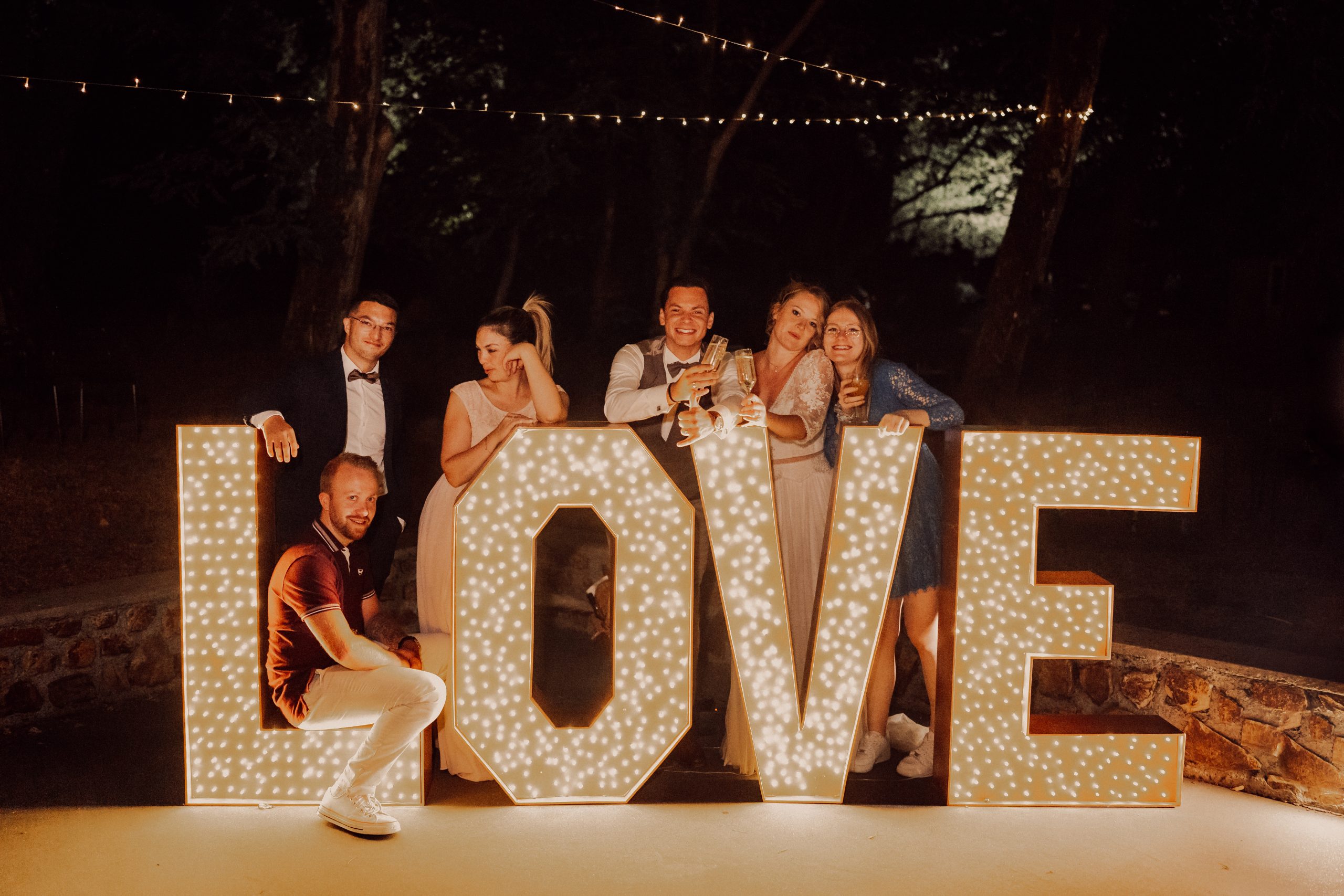 Location de lettres lumineuses géantes XXL pour mariage - Ma Jolie Fiesta
