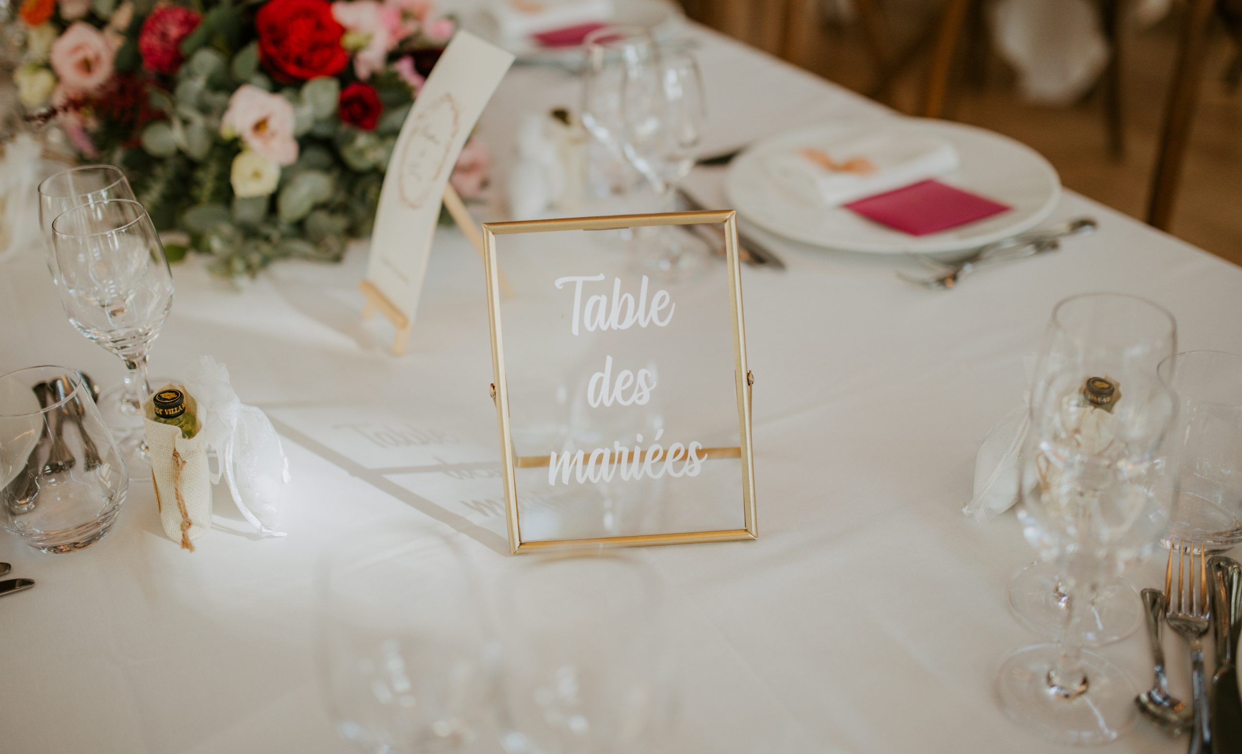 Décoration de table mariage chic et coloré en Loire-Atlantique - Location de décoration - Ma Jolie Fiesta