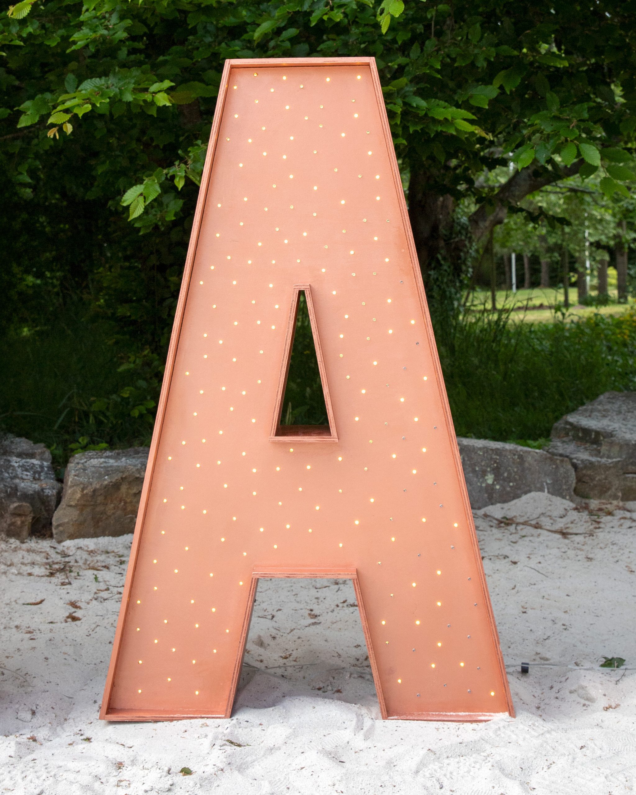 Location de lettres lumineuses géantes XXL pour mariage - Ma Jolie Fiesta