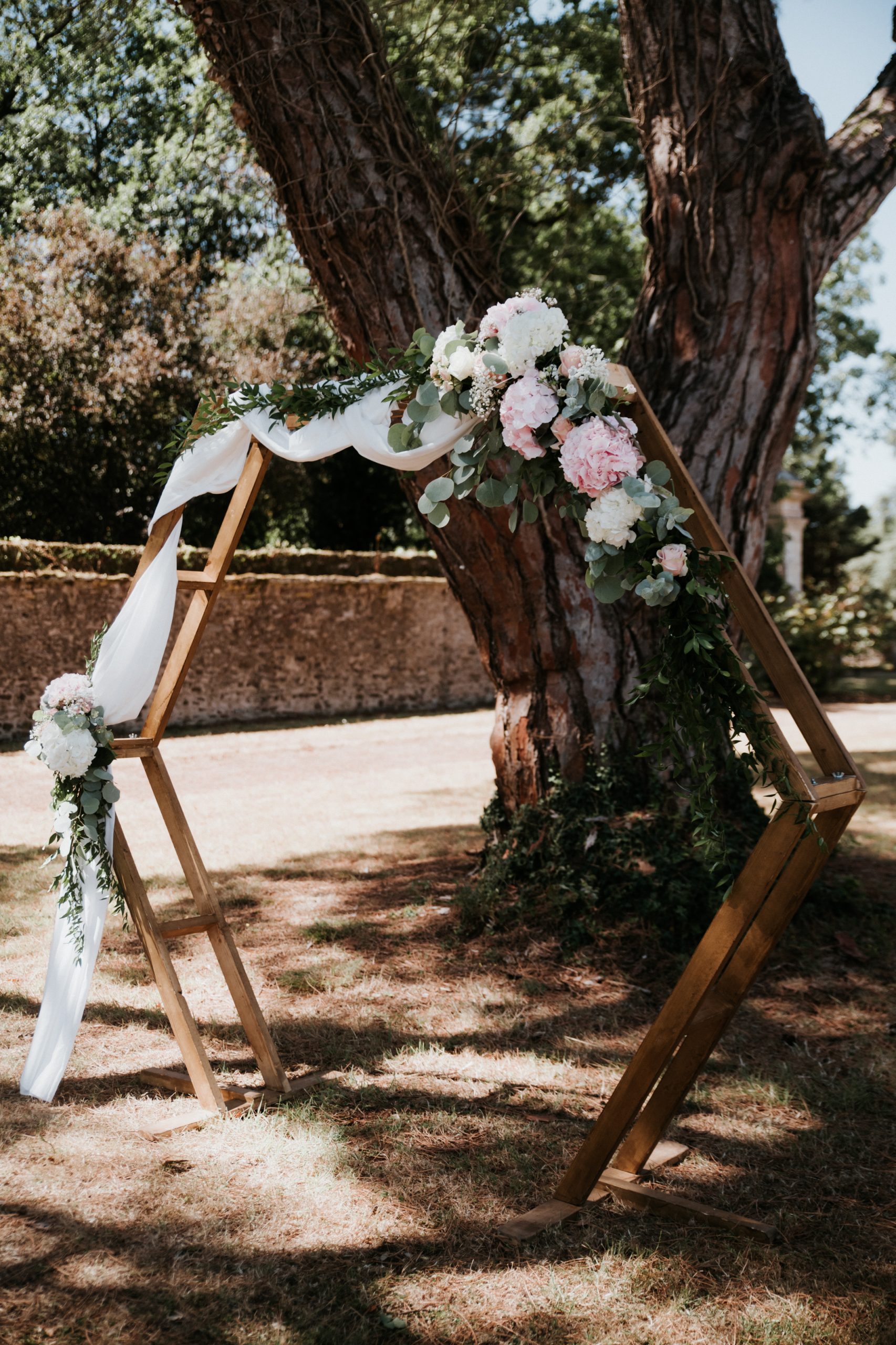 Location d'arche en bois pour mariage - Ma Jolie Fiesta