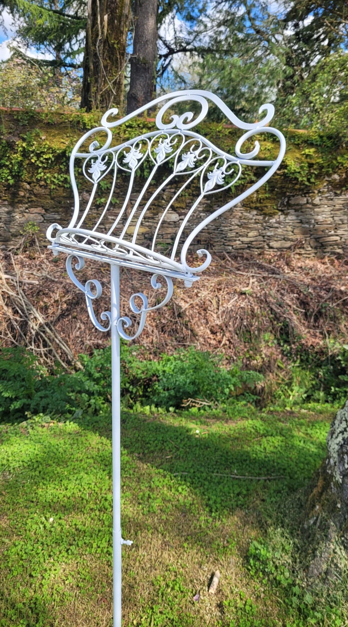 Location pupitre en métal pour événement professionnel - Ma Jolie Fiesta