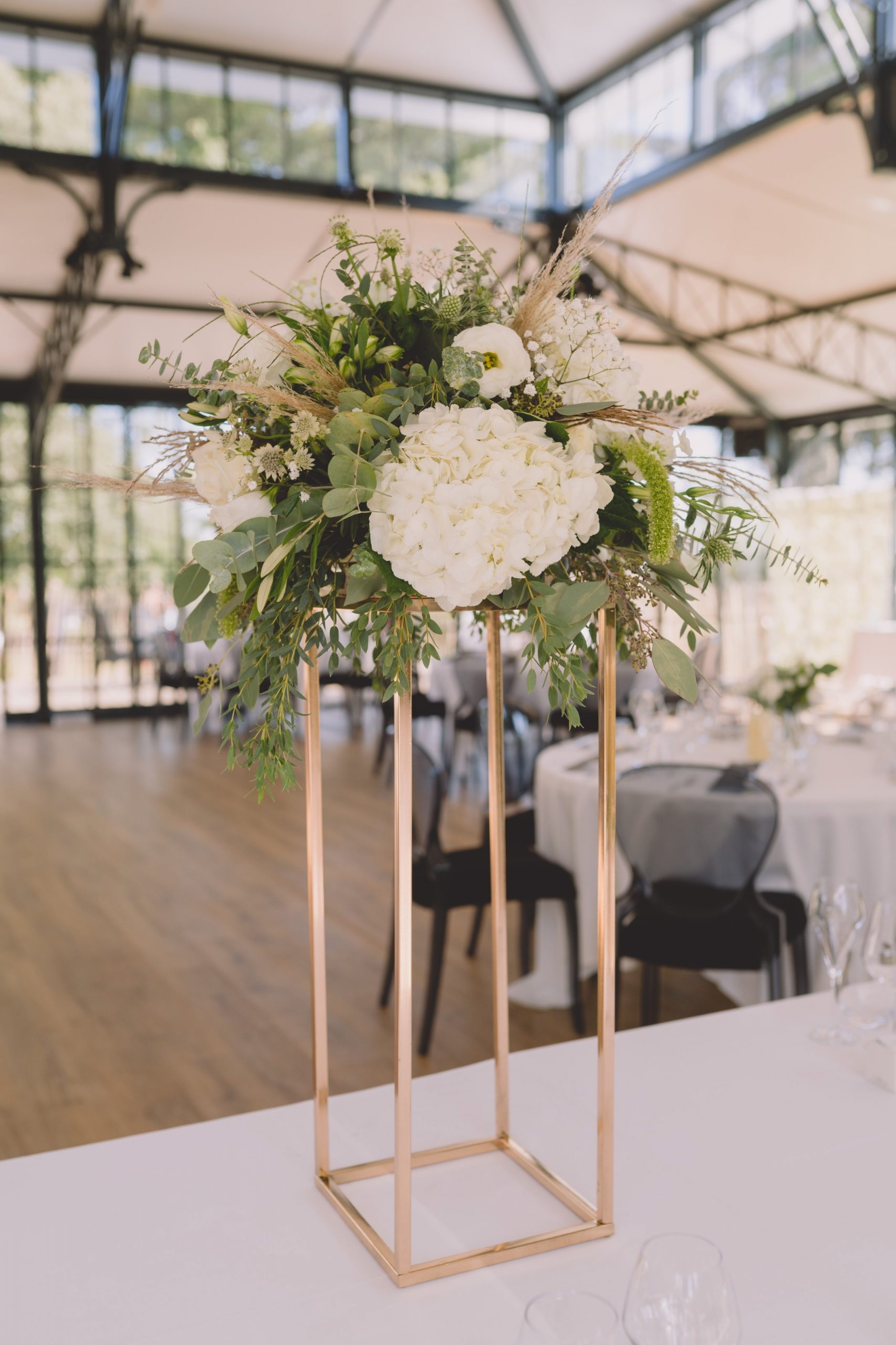 Location de colonnes dorées pour mariage - Ma Jolie Fiesta