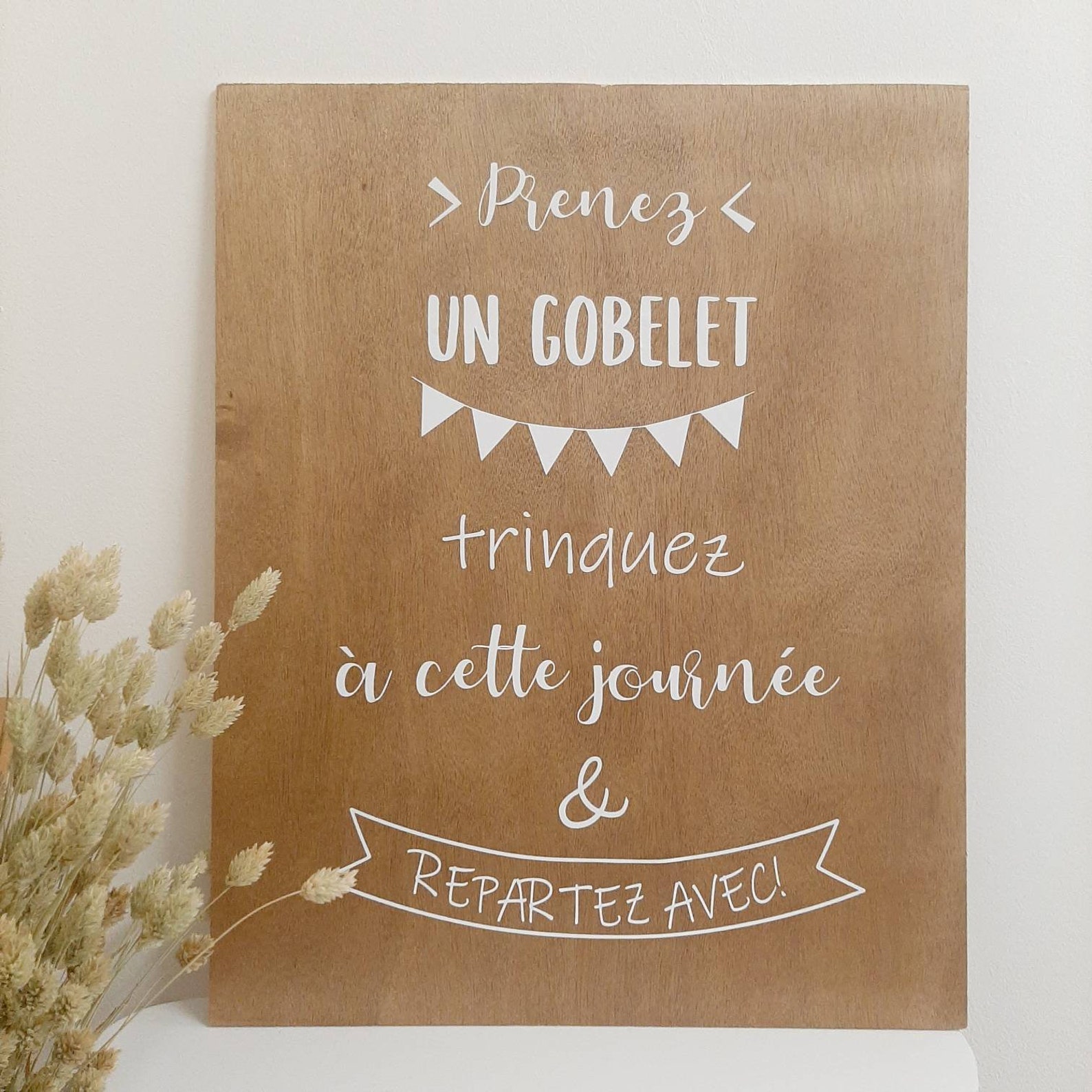 Location panneau en bois gobelet pour mariage - Ma Jolie Fiesta