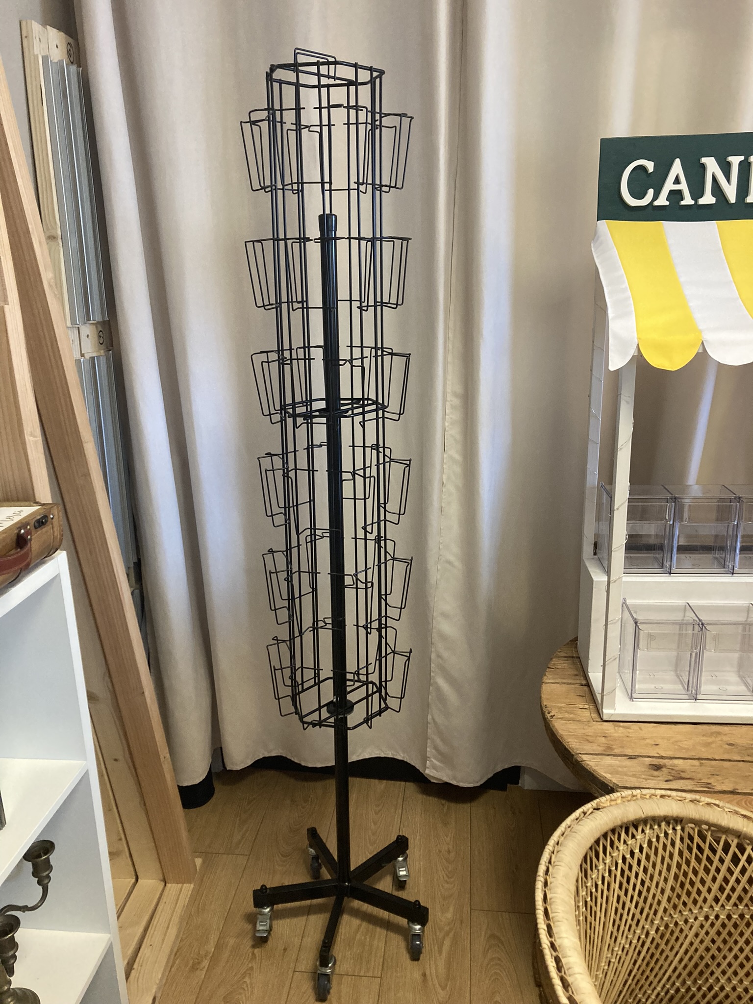 Location tourniquet carte postale pour mariage - Ma Jolie Fiesta