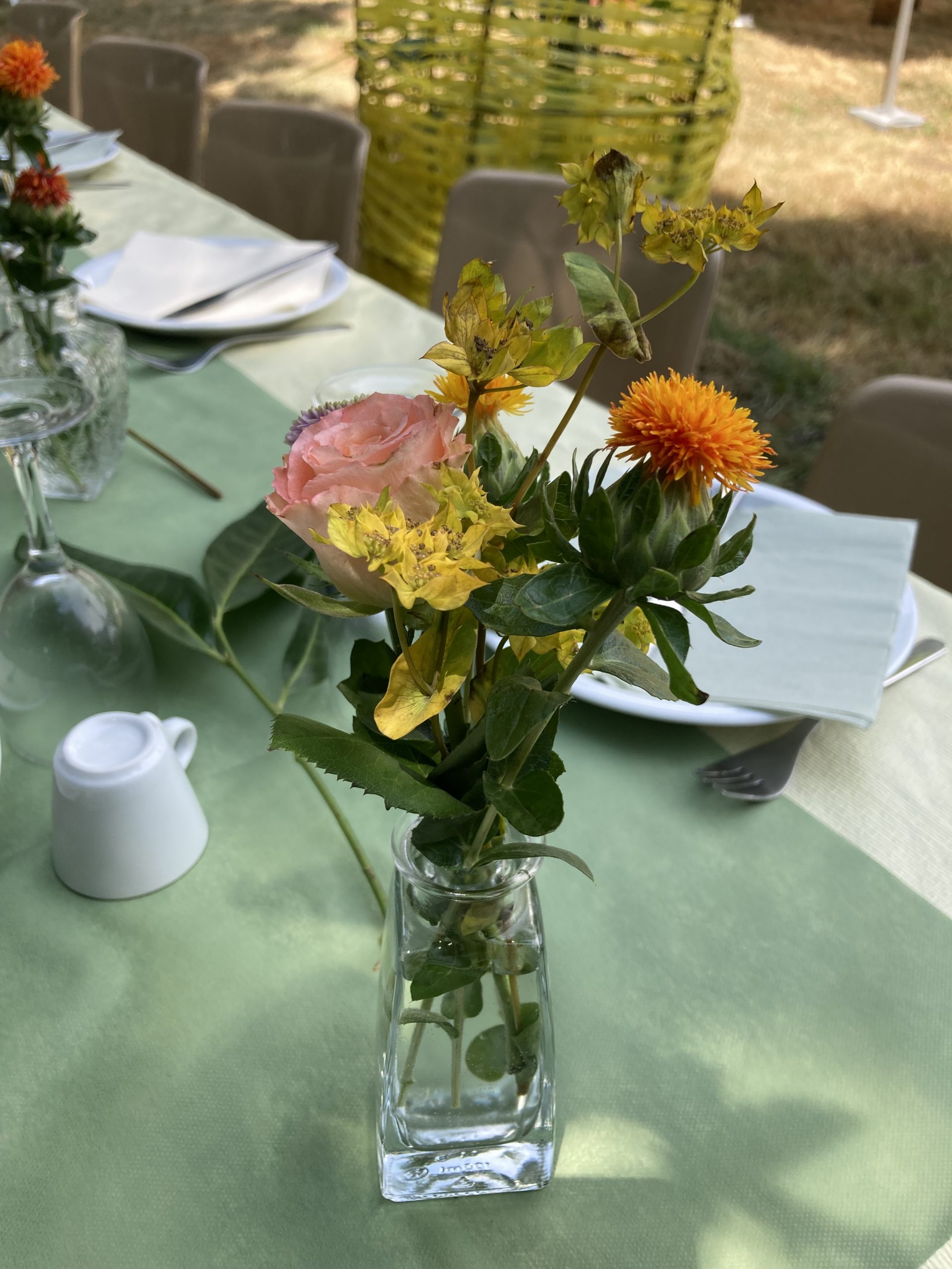 Location soliflore en verre transparent pour mariage - Ma Jolie Fiesta