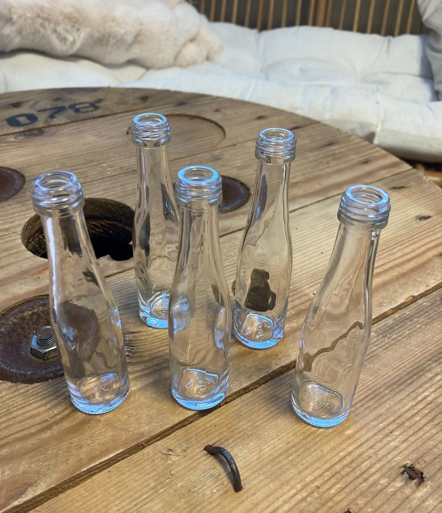 Location soliflore en verre transparent pour mariage - Ma Jolie Fiesta